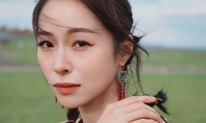 江一燕官宣离婚,当妈后换稳字屏保自勉