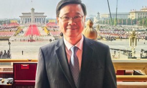 现场观看九三阅兵后,李家超发声